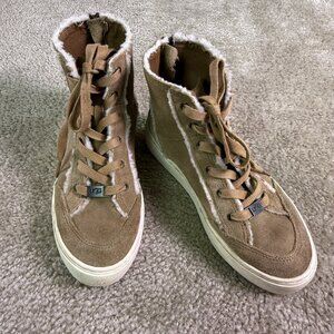 UGG Women’s Boots Nuray High Top Shoes Size 6 Brown Suede Shearling 1123694